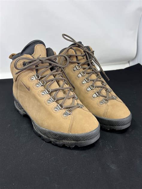 vintage nike acg boots